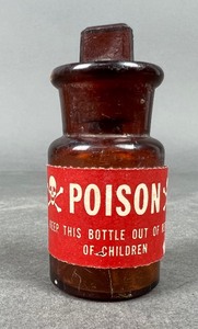 lot 397 image: Antique Pharmaceutical  Medicine Bottles - 5 Pieces