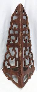 lot 418 image: Antique Scrolled Wood Corner Shelf- Hanging Whatnot