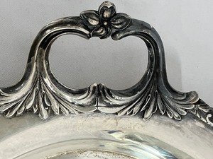 lot 428 image: Stunning 23 Silver Plate Serving Tray Monogramed with H by Wilcox International Silver Co.