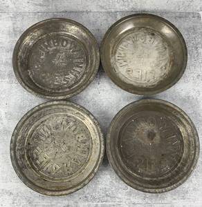lot 269 image: Four Vintage Rainbow Pie Tins