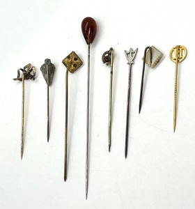lot 471 image: Eight Vintage Stick PinsHat Pin