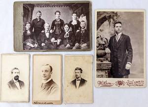 lot 507 image: Antique Illinois Photos - Studio Portraits and Visitor Cards - 1800s