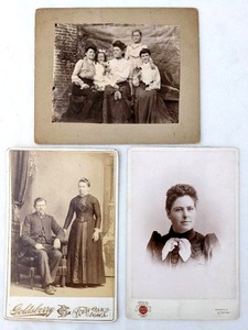 lot 506 image: 10 Antique Iowa Photographs and a Dubuque Postcard