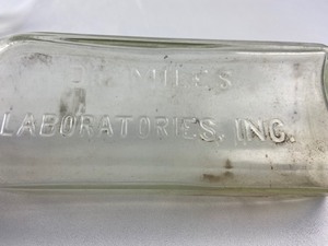 lot 545 image: Ten Antique Glass Bottles with Advertising- Charles H Fletcher, Dr. Prices Extract, Fig Syrup Co & More
