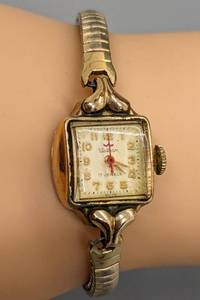 lot 552 image: 2 Working 10K Rolled Gold Plate Wind-Up Vintage Watches - Waltham, Normandie 17 Jewels