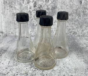 lot 486 image: 20 Vintage Clear Glass Bottles - 4 TEEL, 9 CUTEX, and 7 Matching