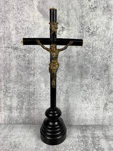 lot 517 image: 6 Antique Black Wood & Metal Gothic Pedestal Altar Crucifixes