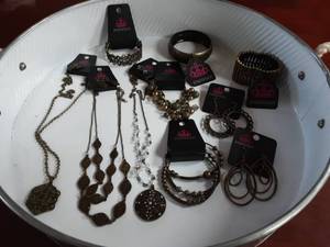 Lot Of 10 New Fashion Jewelry Accessories (Necklaces Come With Matching Earrings)