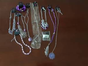 Lot Of 10 New Fashion Jewelry Accessories (Necklaces Come With Matching Earrings)