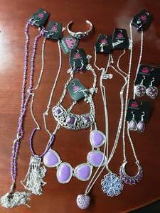 Lot Of 10 New Fashion Jewelry Accessories (Necklaces Come With Matching Earrings)