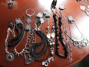 Lot Of 10 New Fashion Jewelry Accessories (Necklaces Come With Matching Earrings)