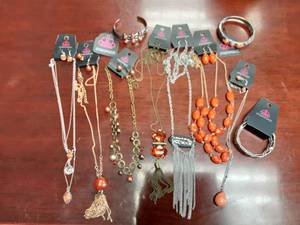 Lot Of 10 New Fashion Jewelry Accessories (Necklaces Come With Matching Earrings)