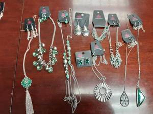 Lot Of 10 New Fashion Jewelry Accessories (Necklaces Come With Matching Earrings)