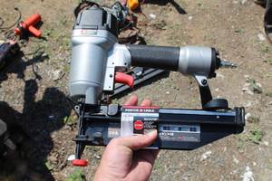 lot 50 image: Porter-Cable FN250SB Air 16 GA Nailer (New )