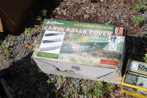 lot 67 image: Gulf Stream CanoeKayak Cover (New In Box )