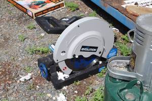 lot 81 image: Evolution EvoSaw380 14 Saw