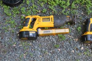 lot 89 image: DeWalt DW938 18V Reciprocating Saw with Extra Blades, Battery
