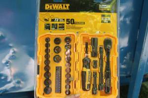 lot 105 image: DeWalt 38 Drive Socket Set 50-piece (New )