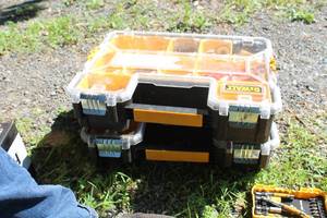 lot 107 image: Lot of (2) DeWalt Parts Organizer Suitcases w Hardware