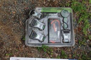 lot 197 image: Smart Straps Bungee Cord and Tie-Down Set (in original packaging)