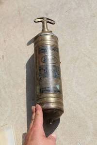 lot 217 image: Vintage Pyrene Carbontetrachloride Fire Extinguisher