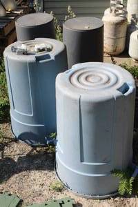 lot 227 image: Lot of (2) Plastic Garbage Cans