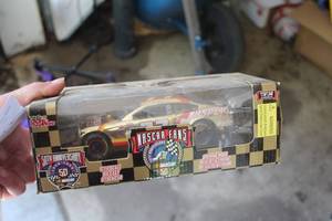 lot 256 image: Racing Champions 50th Anniversary 1 of 1998 #33 Jasper Diecast Metal Stock Car Replica 124 Scale (in original packaging)