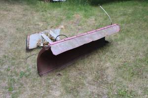 lot 145 image: Skid Steer Loader Snow Plow Attachment with Mounting Plate 7-12