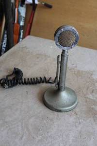 lot 330 image: Vintage Astatic T-UG8-STAND Microphone