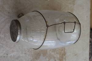 lot 343 image: C.F. Orvis Minnow Trap
