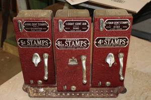lot 365 image: Vintage Stamp Dispenser