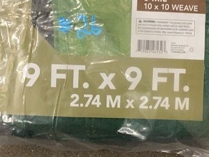 lot 26 image: Yardworks 10x10 Durable Drawstring Yard & Leaf Poly Tarp