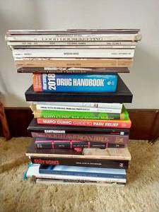 lot 8 image: Misc. Books, Magazines & Coffee Table Books
