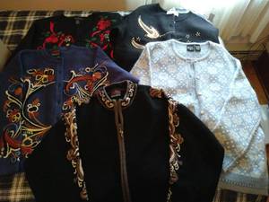 lot 24 image: Scandinavian Style Sweater Lot