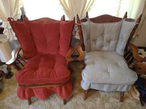lot 26 image: Set of Rocking-Seat Chairs