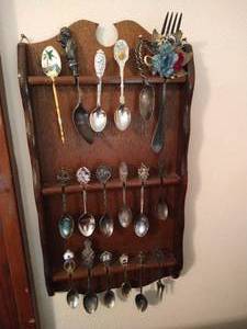 lot 27 image: Vintage Spoon & Fork Collection wRack