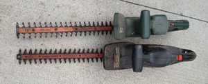 lot 50 image: Electric Trimmers