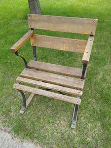 lot 59 image: Vintage Wood & Metal Bench Seat