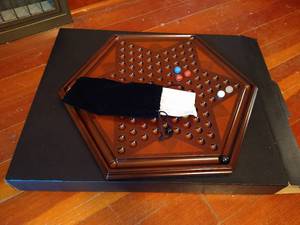 lot 89 image: Bombay Chinese Checkers