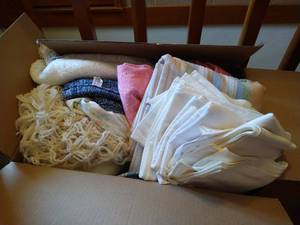 lot 97 image: Box of Kitchen Linens