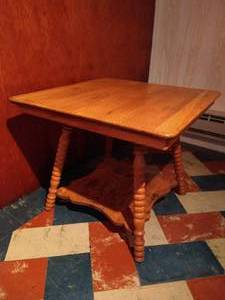 lot 109 image: Antique End Table