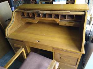 lot 126 image: Roll Top Desk