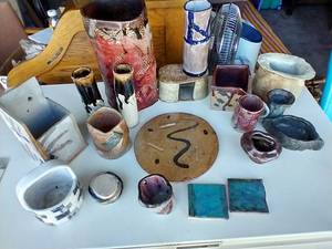 lot 144 image: Pottery Lot