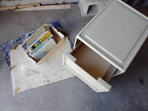 lot 150 image: Vintage Maps & Plastic File Holder