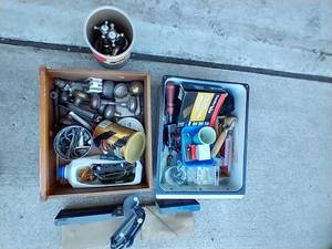 lot 171 image: 2 Trays of Misc Hardware