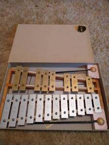 lot 204 image: Bell Harmony Xylophone