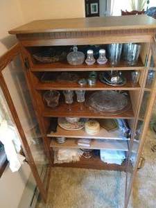 lot 209 image: Cabinet wContents