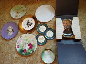 lot 210 image: Plate Lot