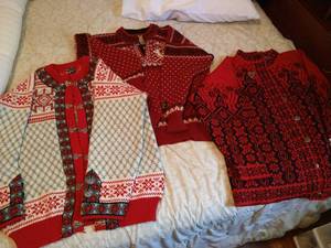 lot 217 image: Authentic Norwegian Sweaters Lot