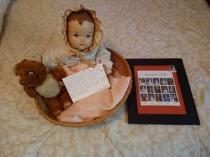 lot 222 image: Basket wVintage Doll & Bear & American Girl Stamp Picture